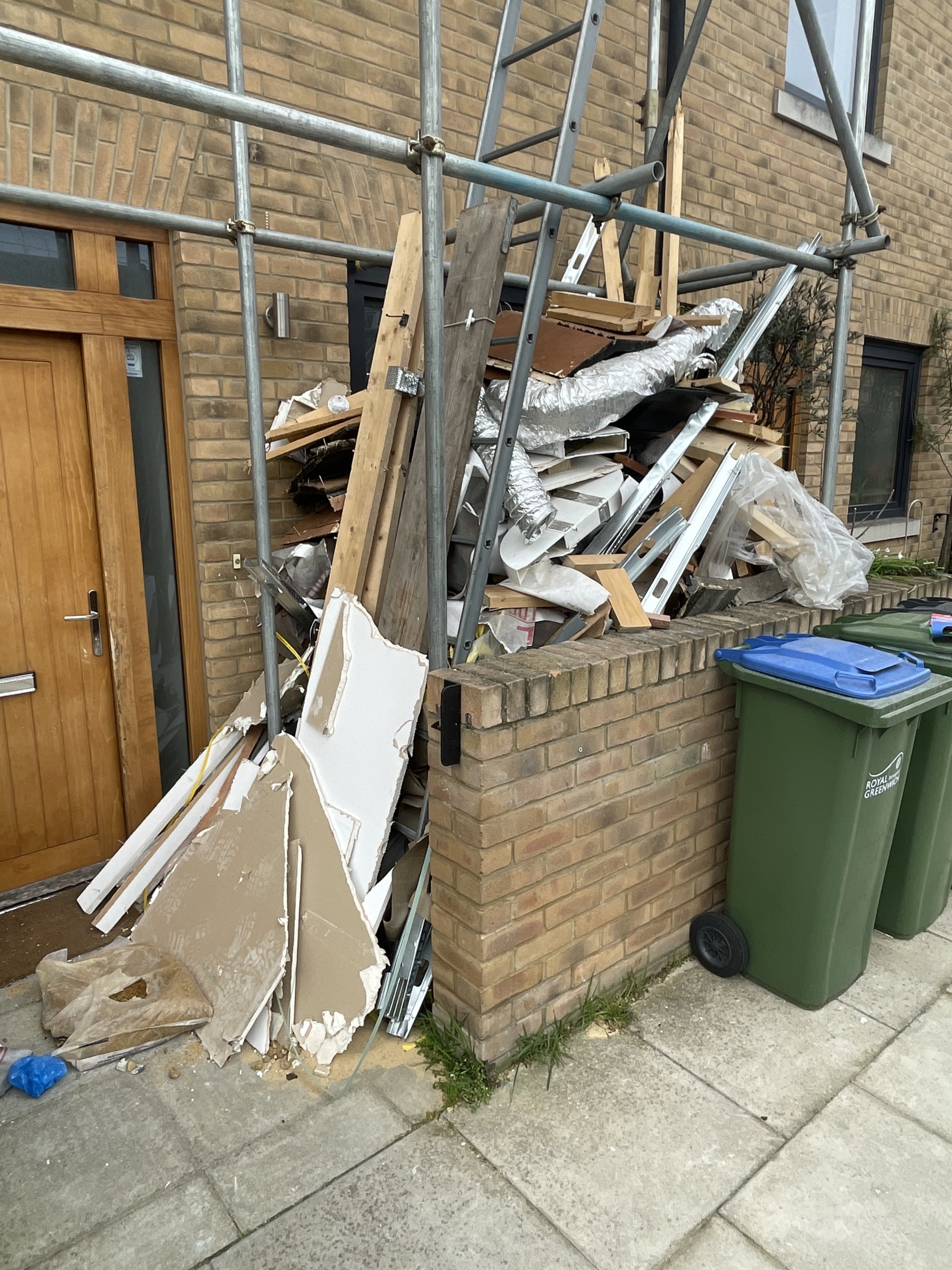 Construction waste removal Greenwich London