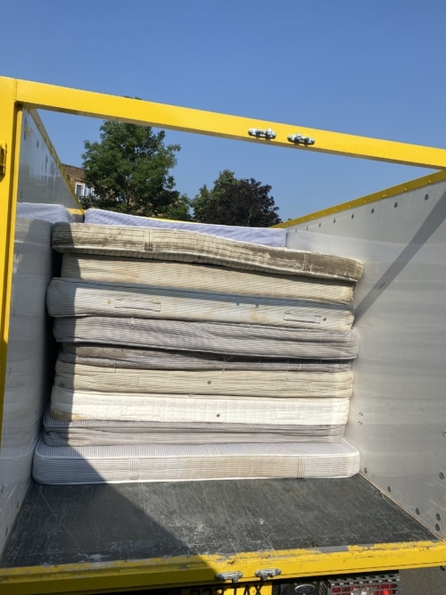 Mattress removal service in Croydon London